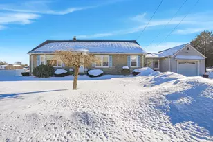 14 Lawrence St, Milford, MA 01757 - Photo 1