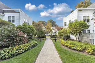 37 Hastings St, Boston, MA 02132 - Photo 22