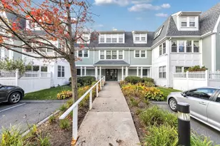 37 Hastings St, Boston, MA 02132 - Photo 2