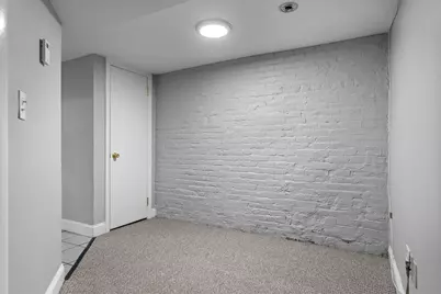110 W 3rd St #1, Boston, MA 02127 - Photo 6