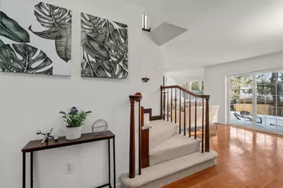 160 Pine Street #15, Newton, MA 02466 - Photo 4