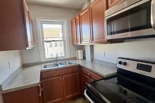 67 Sycamore St, Fairhaven, MA 02719 - Photo 12