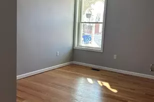 48 Hastings St, Lowell, MA 01851 - Photo 12