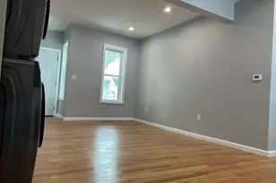 48 Hastings St, Lowell, MA 01851 - Photo 8