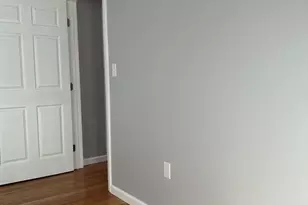 48 Hastings St, Lowell, MA 01851 - Photo 10