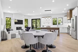 18 Josselyn Pl, Newton, MA 02461 - Photo 16