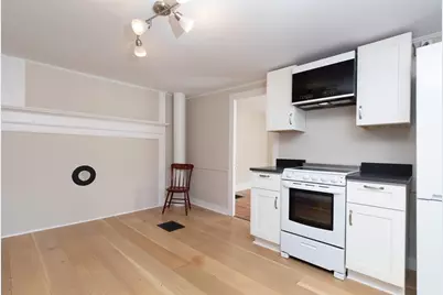21 Gardner Street #A, Hamilton, MA 01982 - Photo 6