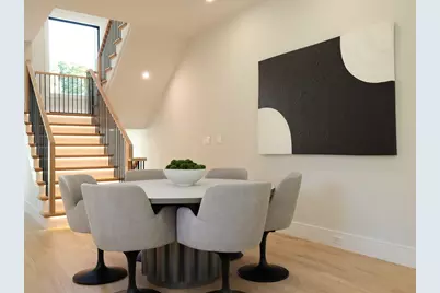 18 Josselyn Pl #18, Newton, MA 02461 - Photo 10