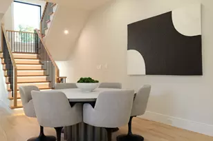 18 Josselyn Pl, Newton, MA 02461 - Photo 10