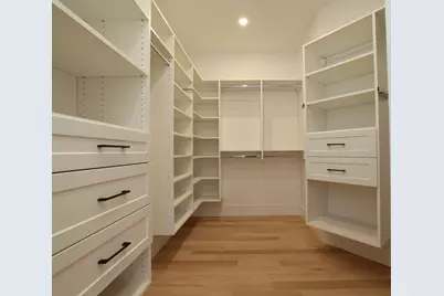 18 Josselyn Pl #18, Newton, MA 02461 - Photo 20