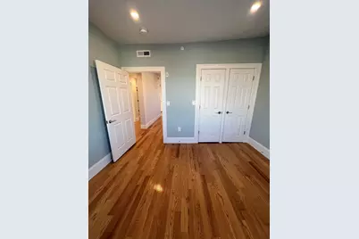 75 Winchester St #3, Medford, MA 02155 - Photo 4