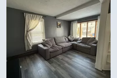 24 Academy Ave, Fairhaven, MA 02719 - Photo 2