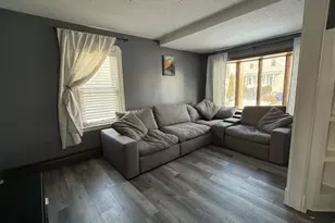 24 Academy Ave, Fairhaven, MA 02719 - Photo 2