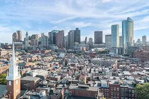 5 Holden Ct, Boston, MA 02109 - Photo 24