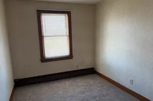 8 Summer St, Boston, MA 02132 - Photo 14