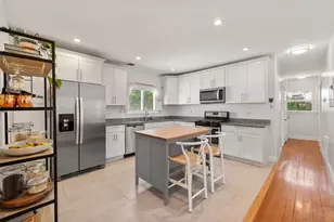 62 Park Ave, Winthrop, MA 02152 - Photo 2