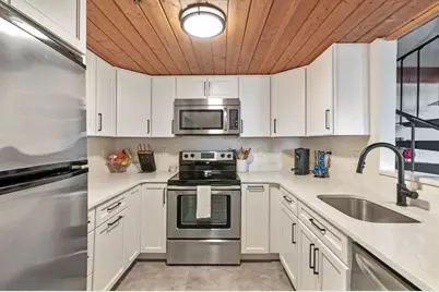 50 Rantoul St #509, Beverly, MA 01915 - Photo 12