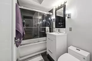 566 Commonwealth, Boston, MA 02215 - Photo 8