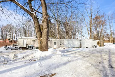 1 1/2 Cherry St, Pittsfield, MA 01201 - Photo 2