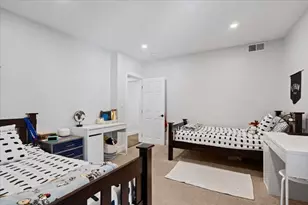 21 Regina Dr, Leominster, MA 01453 - Photo 18