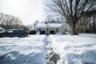 50 Kittredge Rd, Framingham, MA 01702 - Photo 4