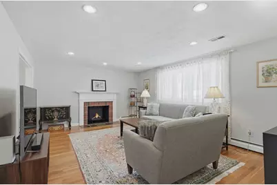 11 Bellwood Way, Framingham, MA 01701 - Photo 4