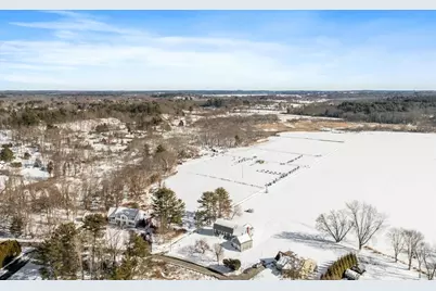 97 Hawthorne Ln, Concord, MA 01742 - Photo 14