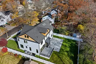 36 Roland St, Newton, MA 02461 - Photo 40