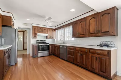 28 Rice Street, Wellesley, MA 02481 - Photo 4