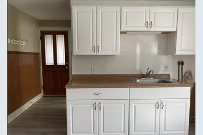 47 Edgewater Ave #2, Shrewsbury, MA 01545 - Photo 1