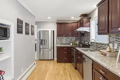 18 Erhardt Ter, Methuen, MA 01844 - Photo 4