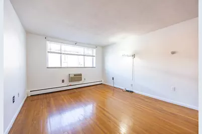 354 Market St #9, Boston, MA 02135 - Photo 4