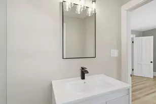 81 Chestnut St, West Springfield, MA 01089 - Photo 26