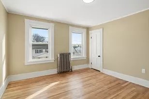81 Chestnut St, West Springfield, MA 01089 - Photo 22