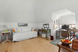 5 Horton St, Newburyport, MA 01950 - Photo 4