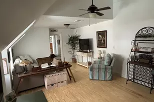 5 Horton St, Newburyport, MA 01950 - Photo 4