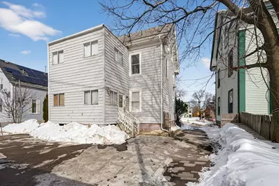 102 Rockaway St, Lynn, MA 01902 - Photo 4