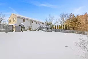 16 Leona Dr, Pittsfield, MA 01201 - Photo 36