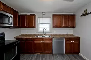 70 Chateaugay St, Chicopee, MA 01020 - Photo 2