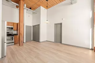 146 Court St, Brockton, MA 02302 - Photo 8