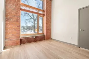 146 Court St, Brockton, MA 02302 - Photo 24