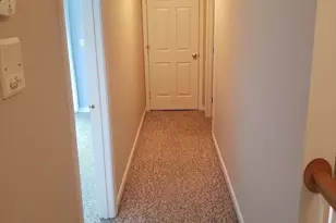 660 Thacher St, Attleboro, MA 02703 - Photo 12