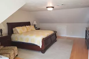 660 Thacher St, Attleboro, MA 02703 - Photo 20