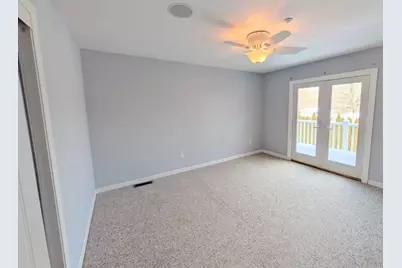 660 Thacher St #402, Attleboro, MA 02703 - Photo 18