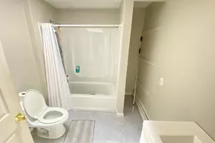 266 Massasoit Rd, Worcester, MA 01605 - Photo 12