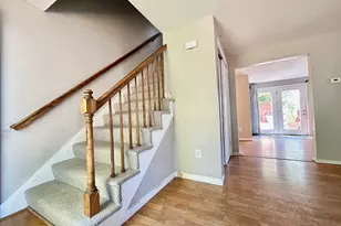 266 Massasoit Rd, Worcester, MA 01605 - Photo 10