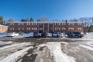 39 Pleasant St, Northborough, MA 01532 - Photo 24