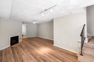 403 Farrwood Dr, Haverhill, MA 01835 - Photo 14