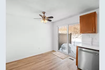 403 Farrwood Dr #403, Haverhill, MA 01835 - Photo 4