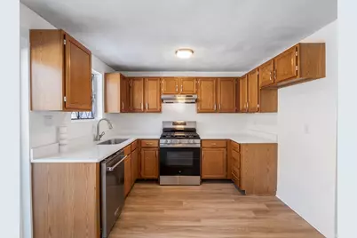 403 Farrwood Dr #403, Haverhill, MA 01835 - Photo 2